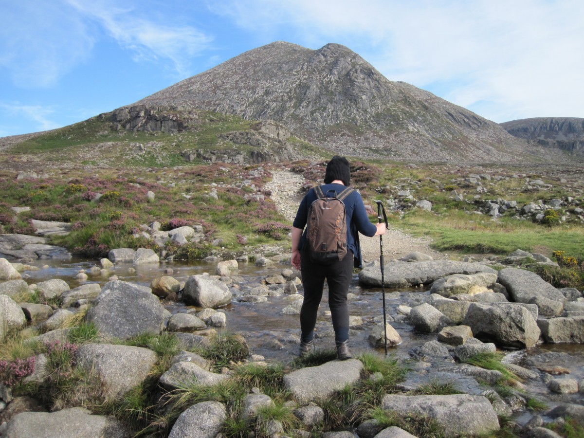 Crossing a stream in Annealing valley.