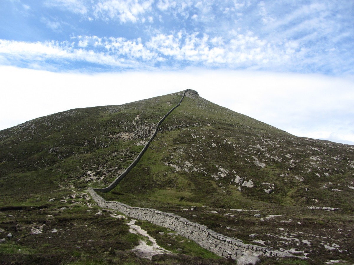 The steep Northern face of Bernagh