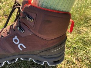 on cloudrock waterproof reviews