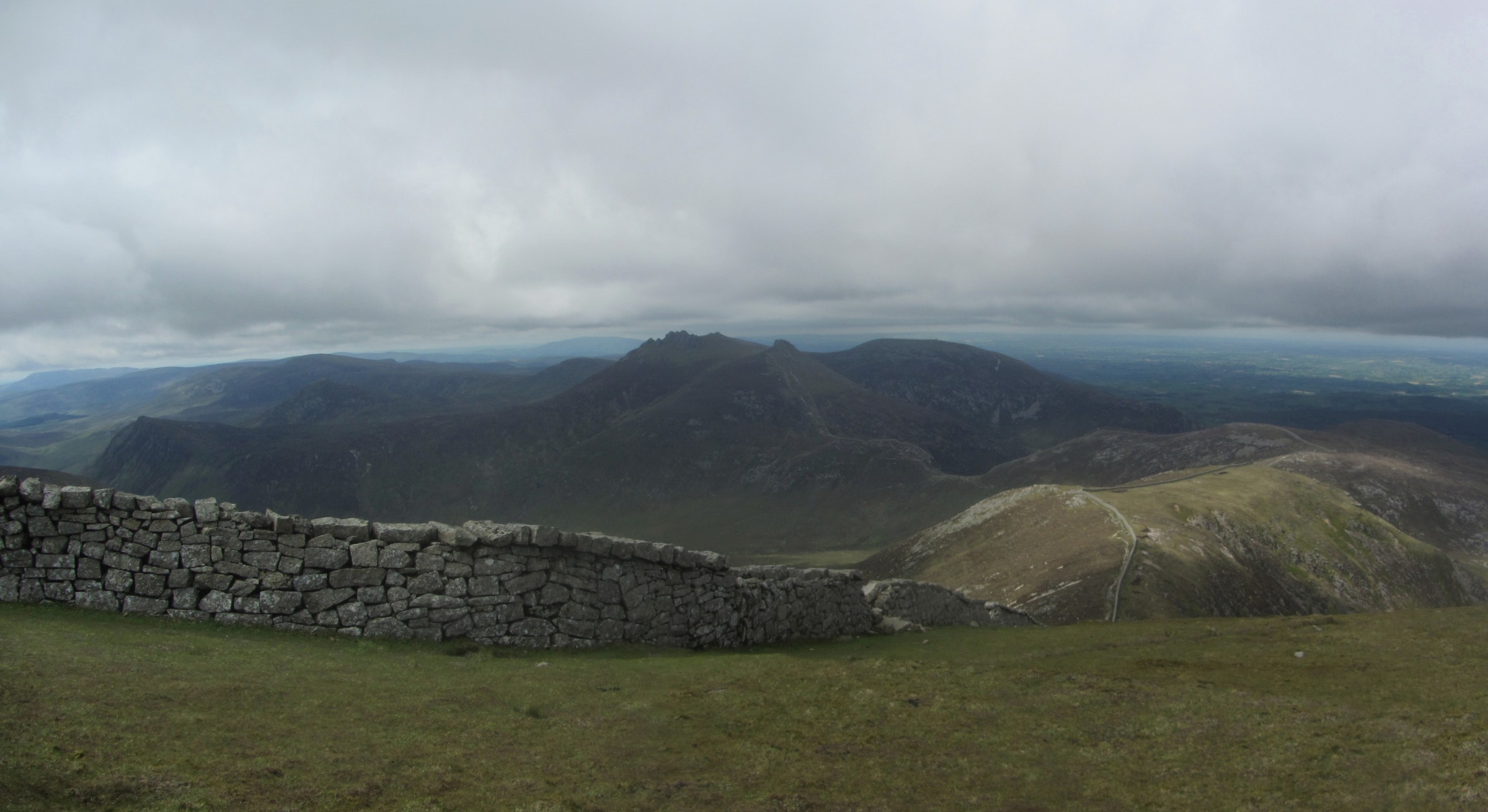 The Mourne wall leading off Commedagh.