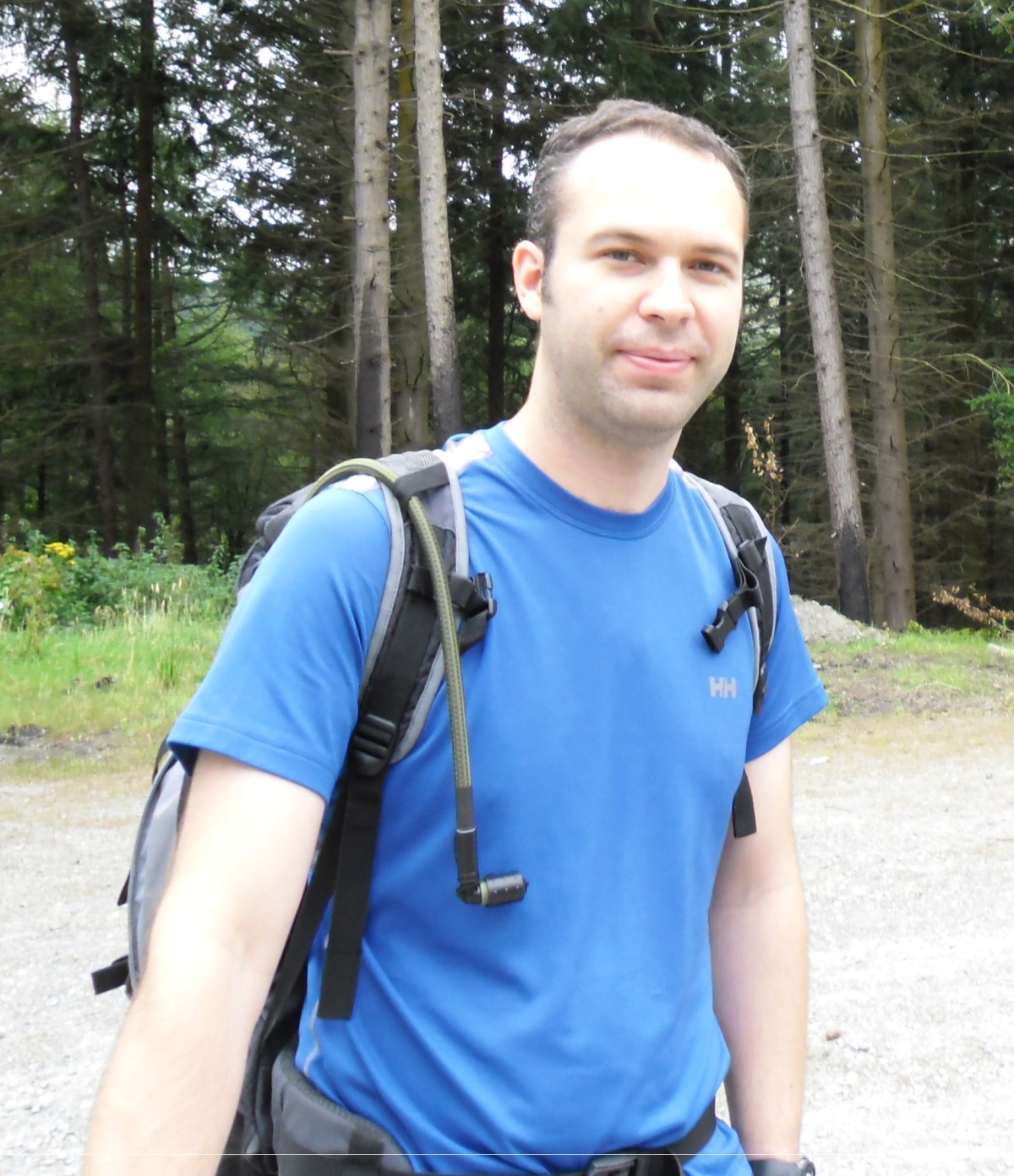 Fellow HikersBlog author Eamonn hiking in a base layer